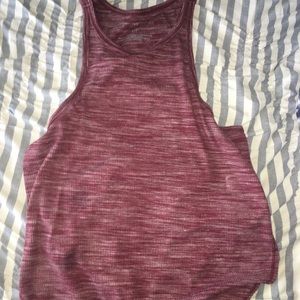 maroon tank top